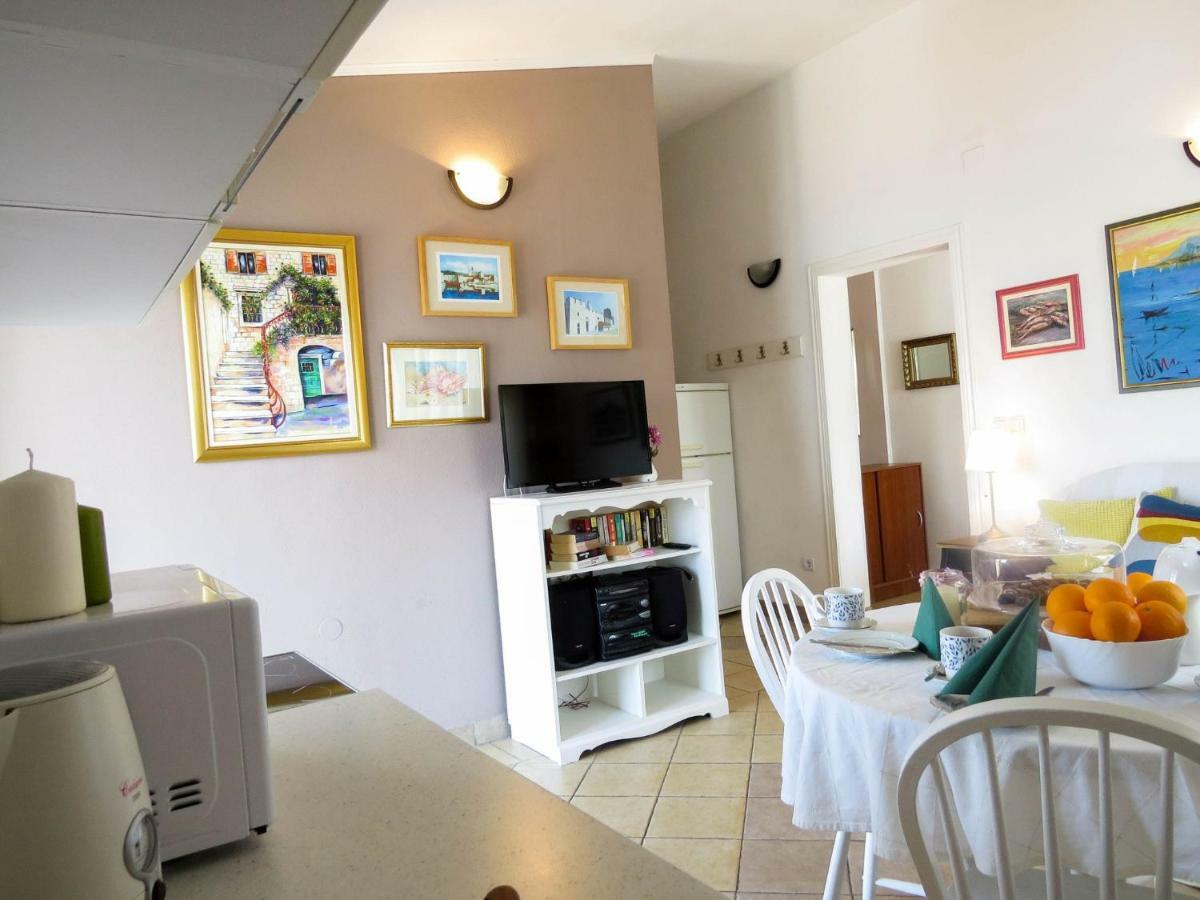 Apartments Barba Τρογκίρ Εξωτερικό φωτογραφία